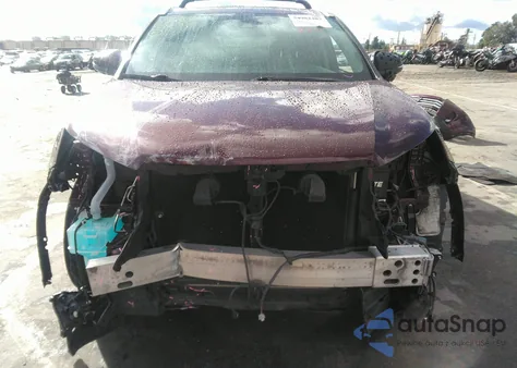 2017 Toyota Highlander Limited Platinum z USA, uszkodzony, nr VIN 5TDDZRFH8HS368847